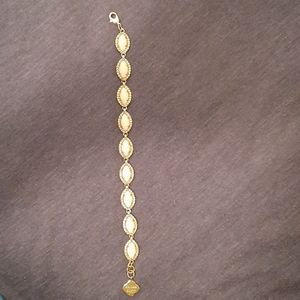 Kendra Scott bracelet